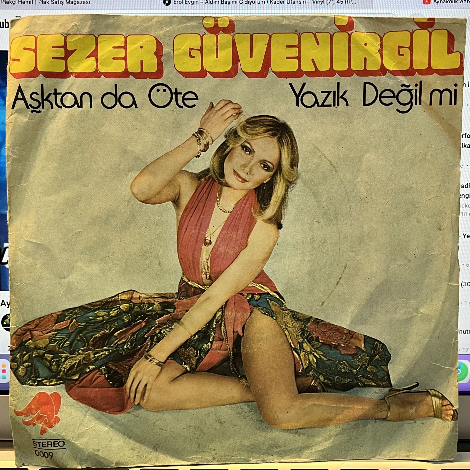 Sezer Güvenirgil – Aşktan Da Öte / Yazık Değil Mi